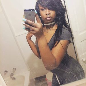 Meet your Posher, Khay